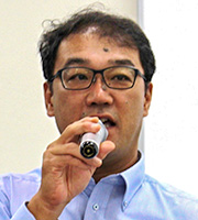 鈴木優輝氏