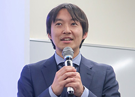 山浦佑太支部長